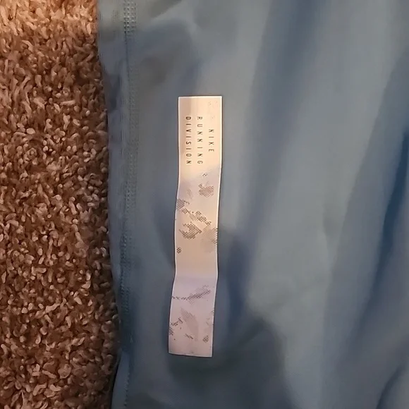 Nike running Therma Fit - long sleeve size XXL - half zip - Picture 2 of 5